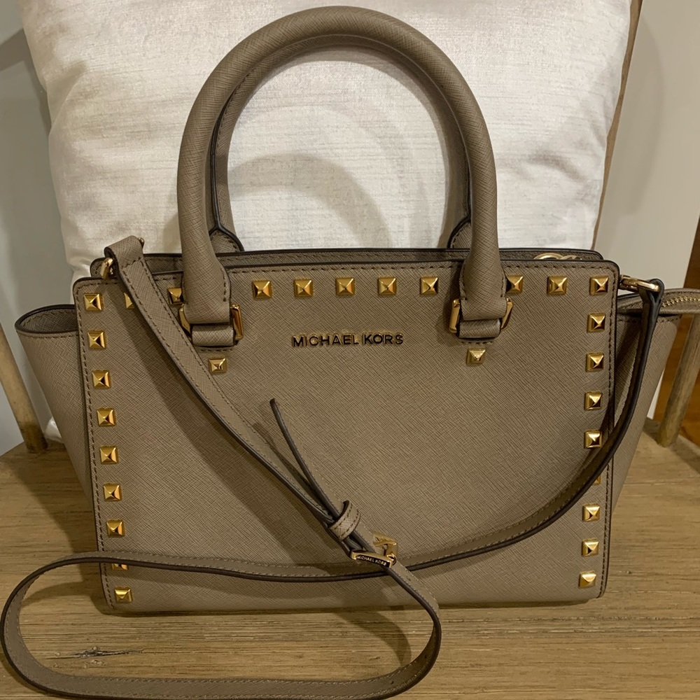 Michael Kors Selma Stud Dark Dune Medium Satchel LIKE NEW